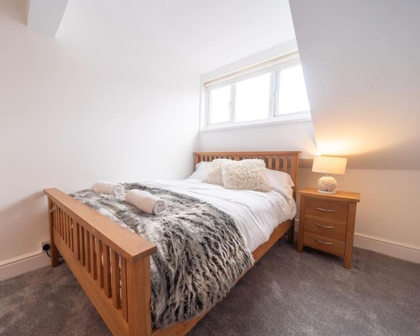 דירות Oystermouth Mumbles View - Free Parking מראה חיצוני תמונה